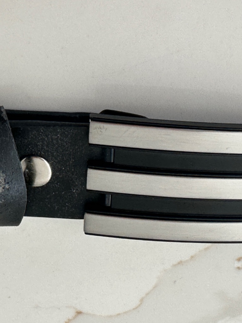 Men  belt size medium black